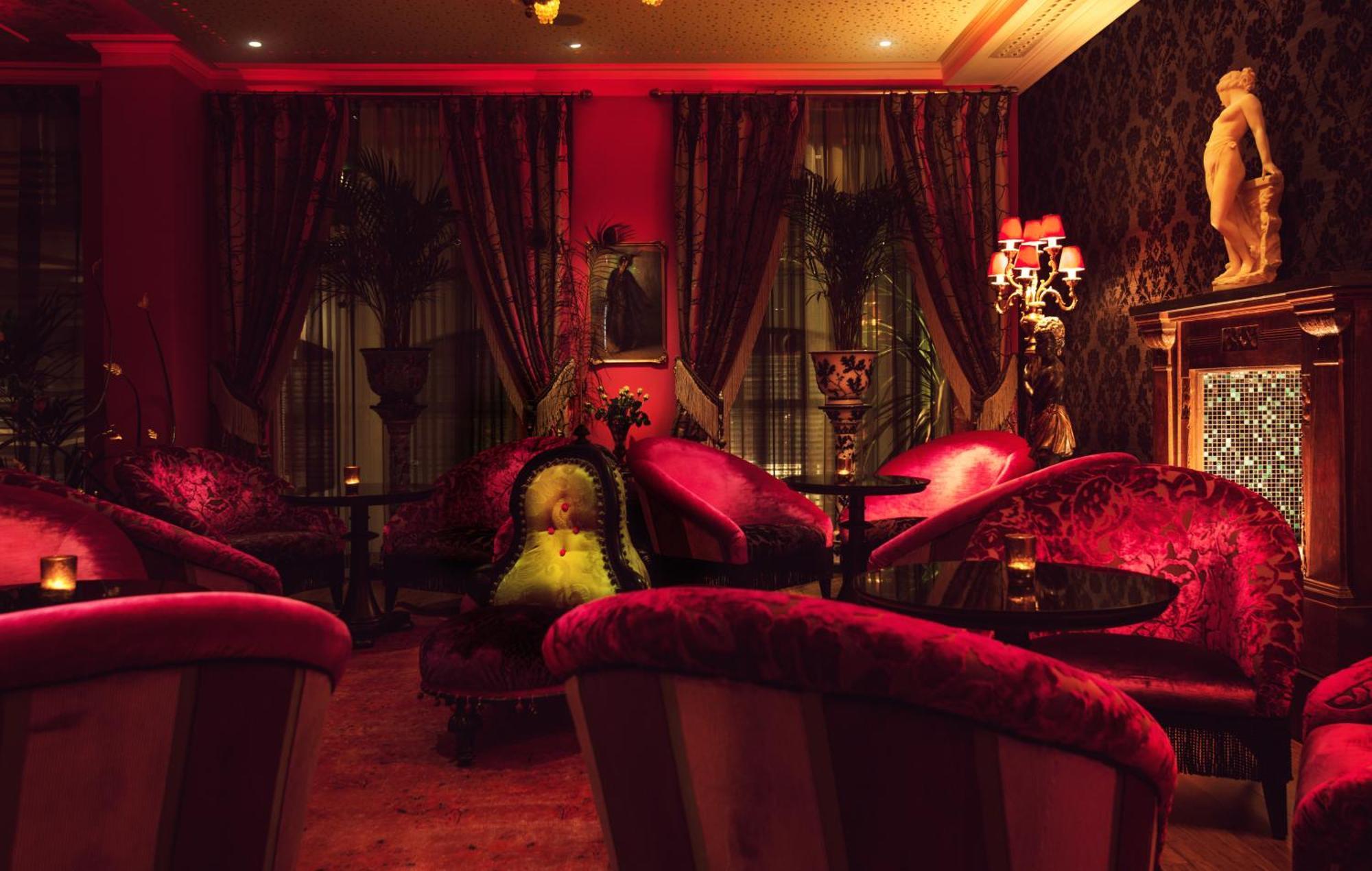 Hotel Dorsia & Restaurant 5*